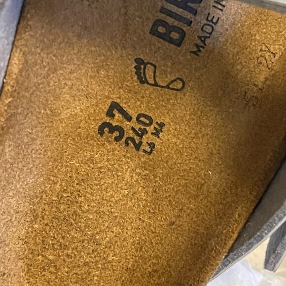 New Birkenstock Gizeh Soft Footbed Leather Metallic Silver Women's Size 37/US 6 - Picture 7 of 8